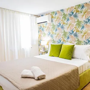 https://casa-carmine-1.sicilyhotelsitaly.net