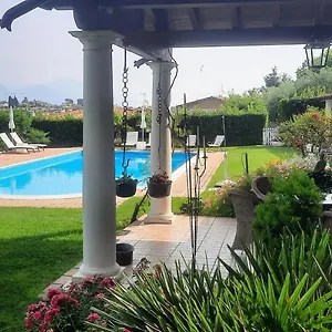 Fiorini , Moniga del Garda Италия