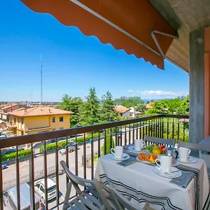  Apartment Casa Dei Quadri - Happy