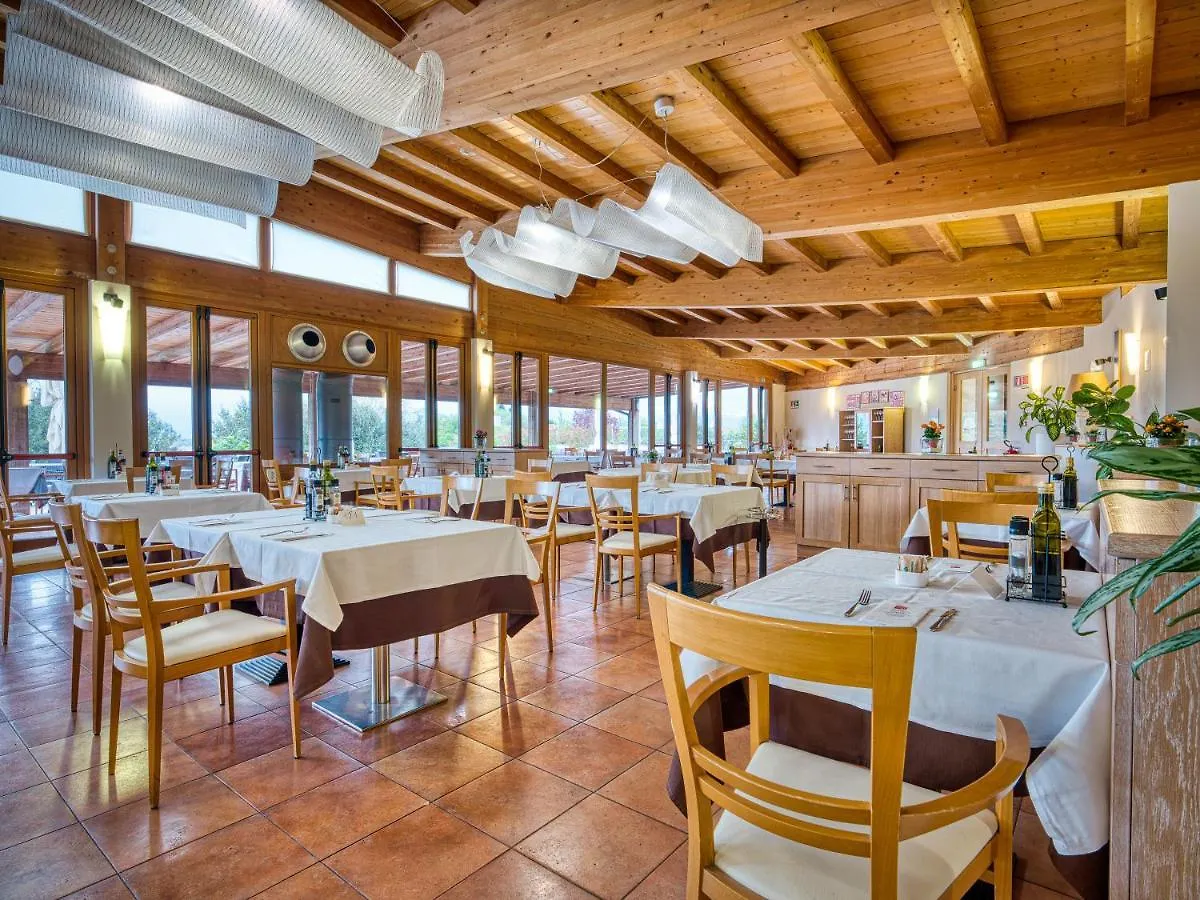 Active Hotel Paradiso Peschiera del Garda 4*,  Włochy